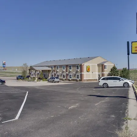 Super 8 By Wyndham Limon-3