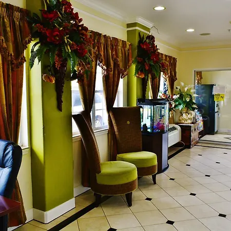 Scottish Inn And Suites Alvin-3