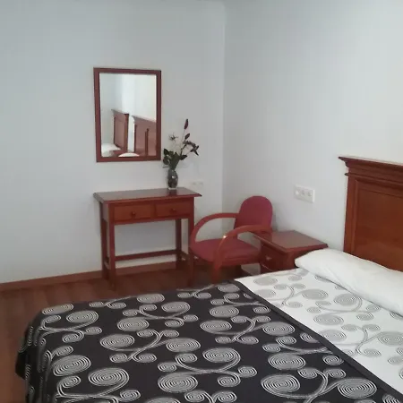 Hostal Cabrera-3
