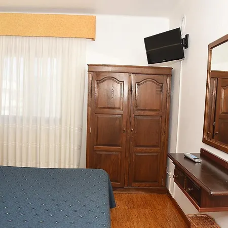 Hotel Val Flores-3