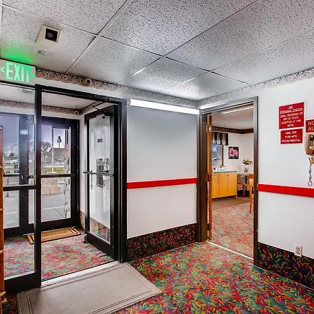 Motel 9-2
