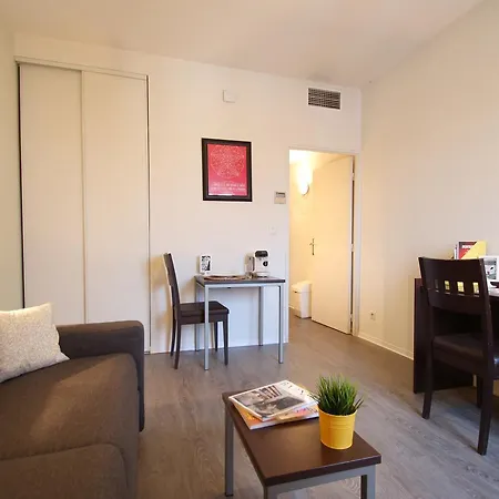 Residence Suiteasy Citadelle-3