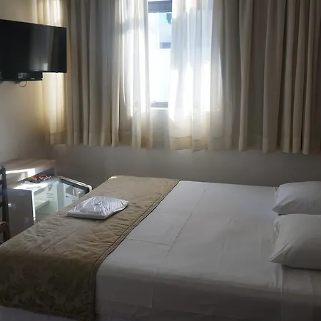 Rhud'S Hotel-2