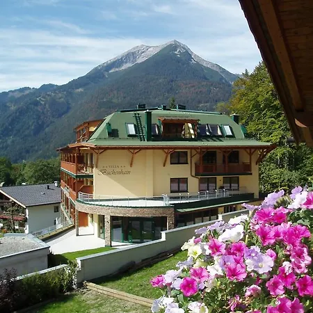 Villa Buchenhain-2