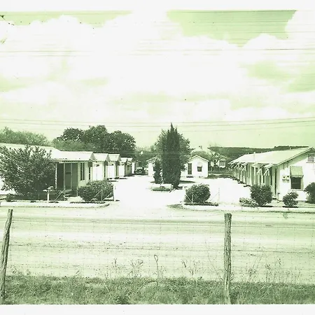 Hotel Kitsmiller On Main-2
