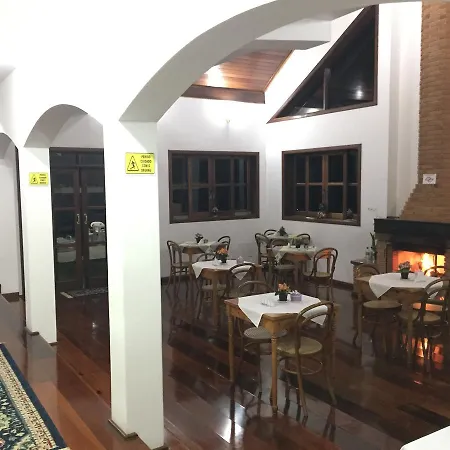 Pousada Casa Da Colina-2