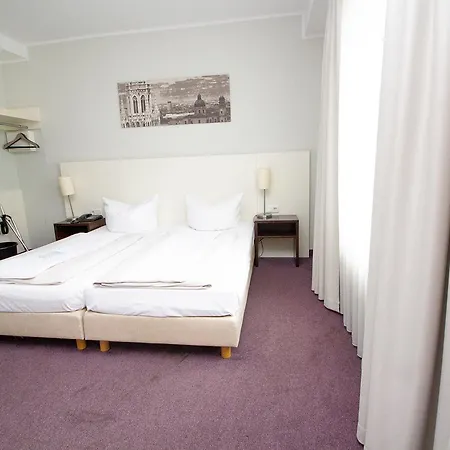 Hotel Dolomit-3