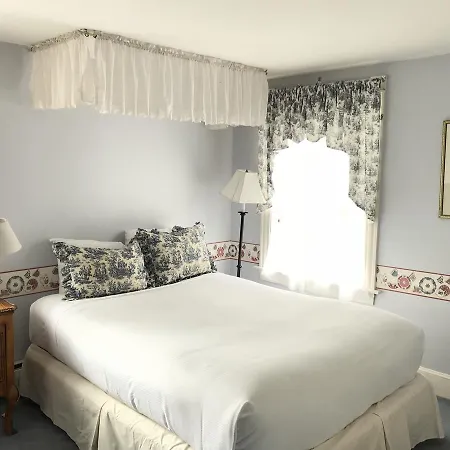 Cleveland House Inn-3