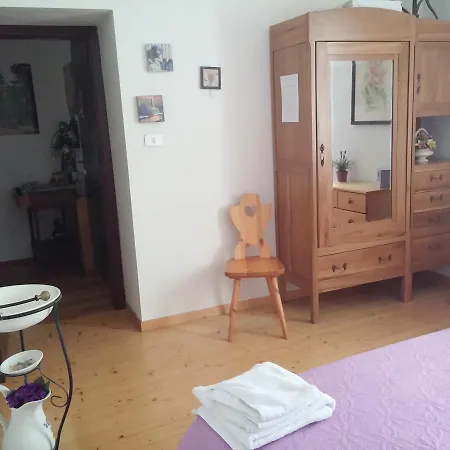 B&B Zita-3