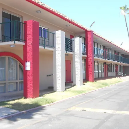 Ramada By Wyndham Mesa Downtown-2