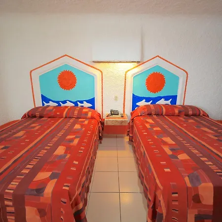 Hotel Carrillos Cancun-3