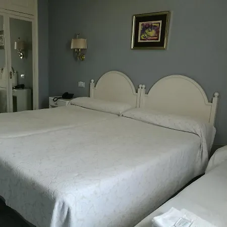 Hotel City House Las Lomas-3