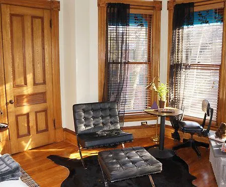 Made Inn Vermont An Urban-Chic Boutique Bed And Breakfast-2