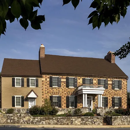 Historic Smithton Inn-2