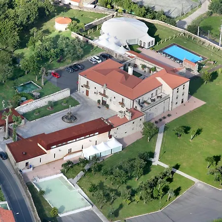 Hotel Pazo de Lestrove by Pousadas de Compostela-3