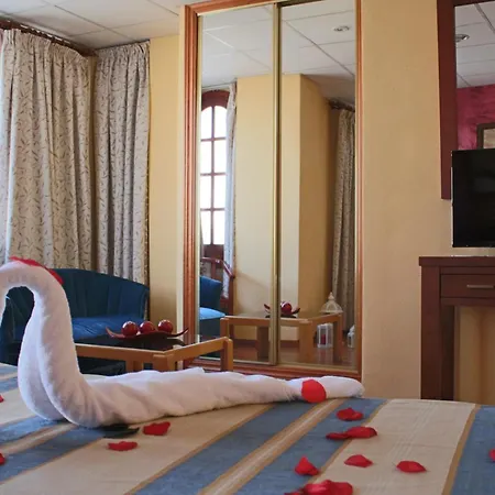 Hotel La Curva-2