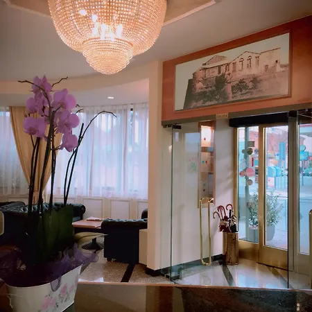 Hotel Alexander-3