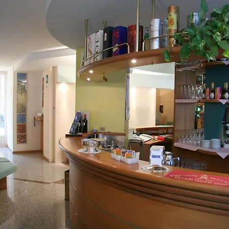 Hotel Roma-2