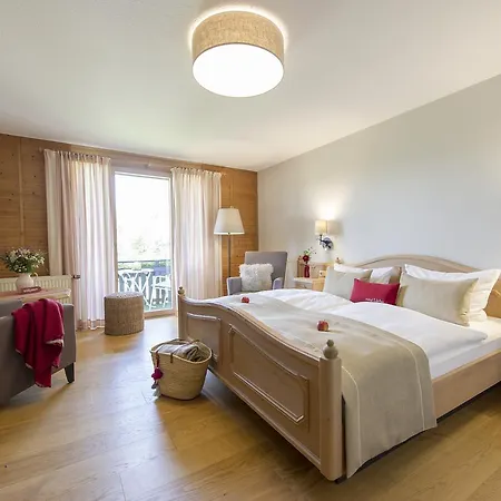 Hotel St. Leonhard Garni-3