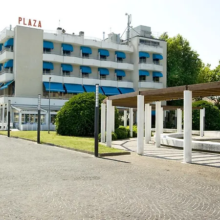Hotel Plaza-3
