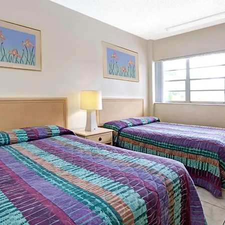 Knights Inn Hallandale-3