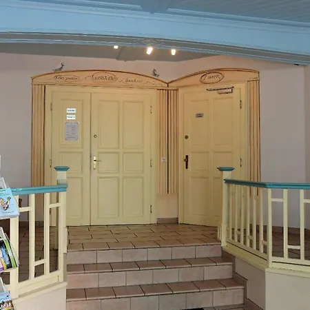 Hotel garni Goldene Henne-3