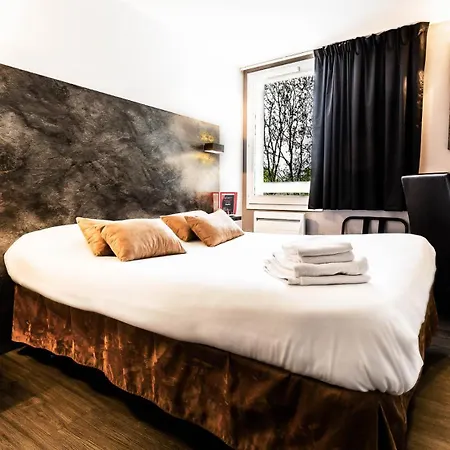 Logis Hotel Lons-le-Saunier - Restaurant Le Grill-3