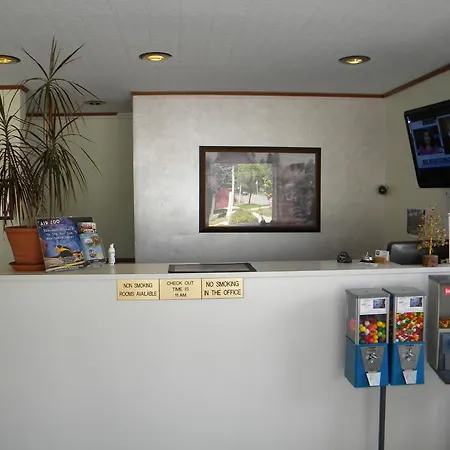 Knights Inn Kalamazoo-2