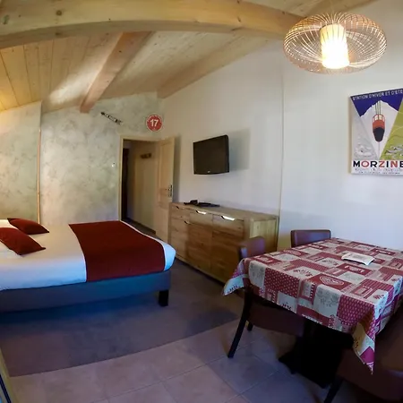 Hôtel Les Côtes, Résidence Loisirs et Chalets-2