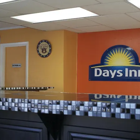 Days Inn Auburn-2