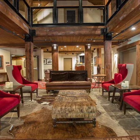 Silver Baron Lodge-3
