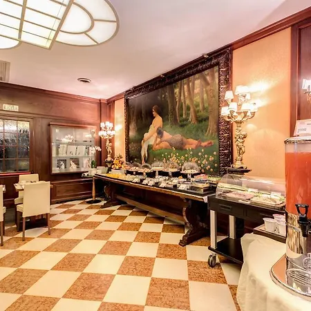 Hotel Romana Residence-3