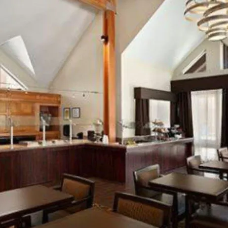 Hawthorn Suites By Wyndham Overland Park-2