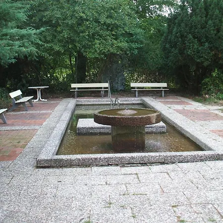 Hotel Royal Garden-2