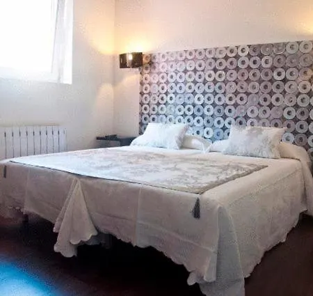 Hostal Jardin Secreto-3