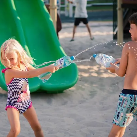 Holiday Park & Resort Pobierowo - Calodniowe Animacje I Podgrzewany Basen W Cenie-2