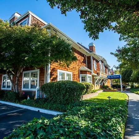 Elm House Inn-3