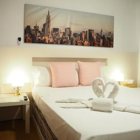 Valencia Suits You - ADULTS ONLY Rooms CHECK IN desde las 14 00h-3