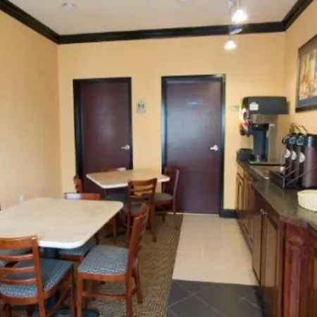 Garden Inn Hotel-3