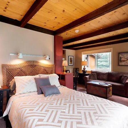 Delightful Atelier Getaway-2