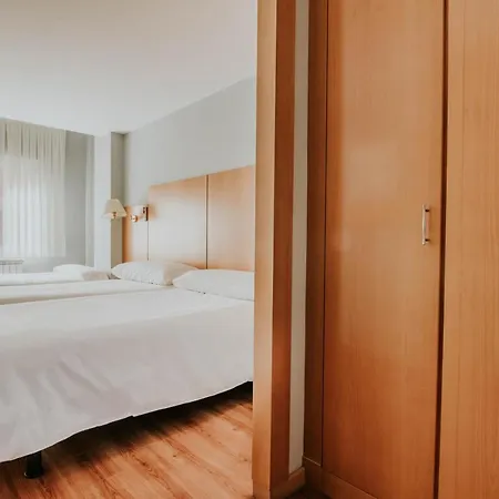 Hotel Isasa-3