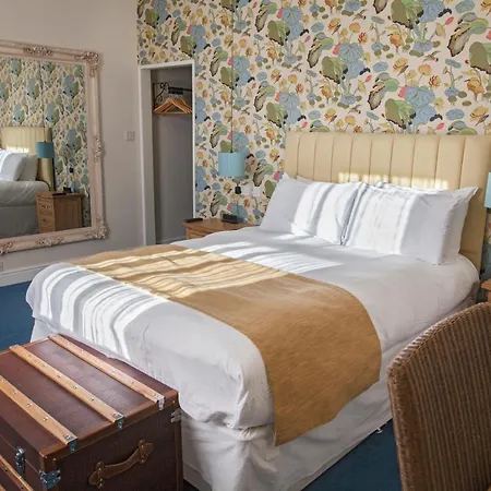 The Blue Piano Guesthouse-3