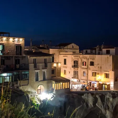 Hotel Seggio-2