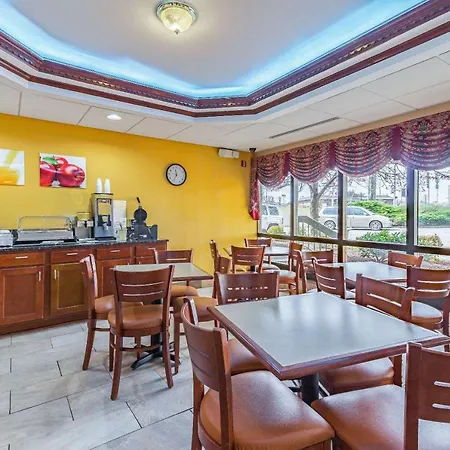 Quality Inn Goodlettsville-2