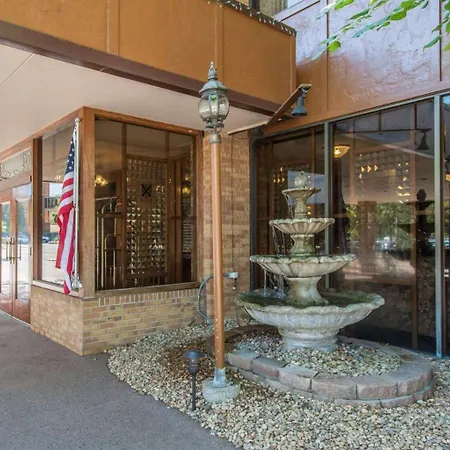 Rodeway Inn And Suites Boulder Broker-2