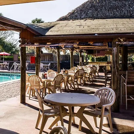 Quality Inn And Suites Golf Resort-2