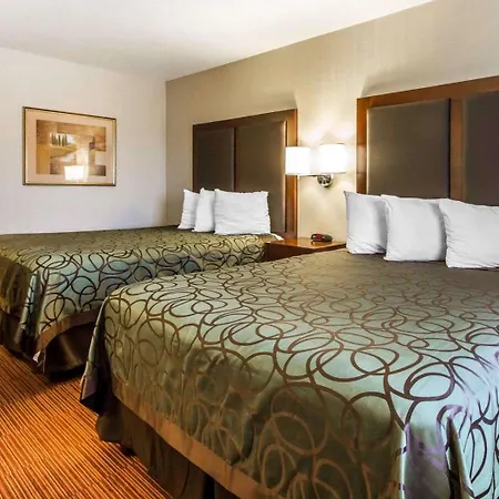 Econo Lodge University-2