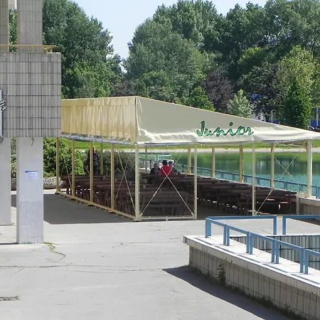 Garni Hotel Junior Bratislava-2