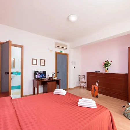 Hotel Halimeda-3