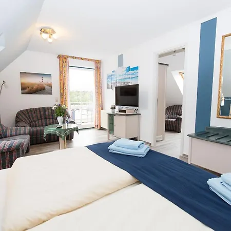 Hotel Garni Am Deich-2